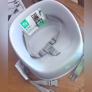 Toddlers booster chair , never used